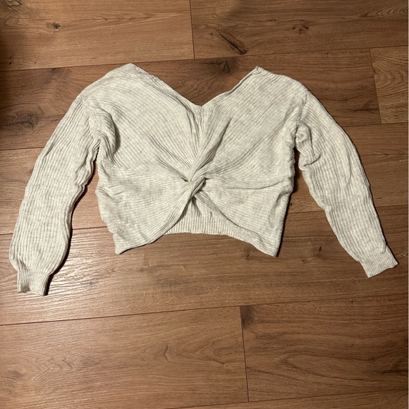 Dynamite Off-Shoulder Long Sleeve - Picture 2 of 4